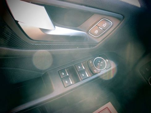 New 2026 Ford Escape ST-Line w/ Tech Pack #1 FWD image 16