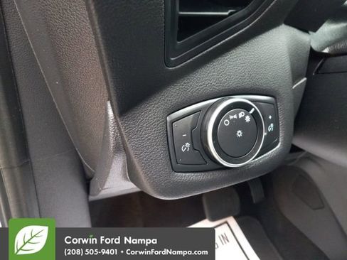 Used 2017 Ford C-MAX SE image 13