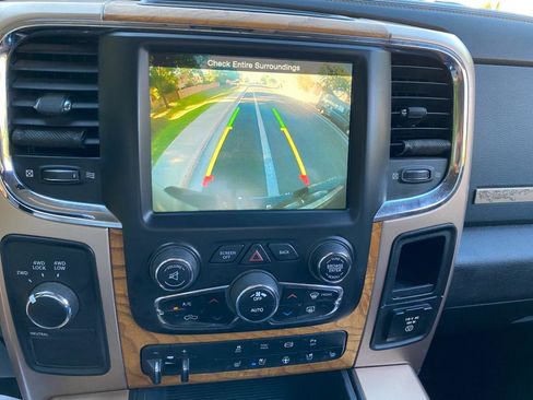 Used 2014 RAM 2500 Longhorn w/ Convenience Group AWD/4WD image 71