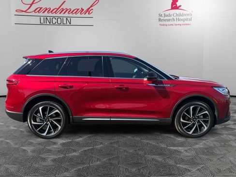 Certified 2024 Lincoln Corsair Reserve w/ Equipment Group 201A AWD/4WD image 6