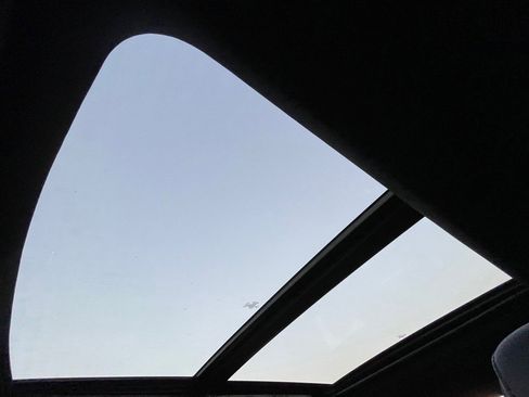 Certified 2022 Ford F350 Platinum image 24