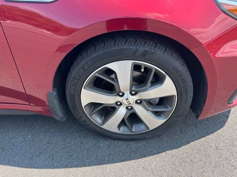 Used 2020 Kia Optima S FWD image 2