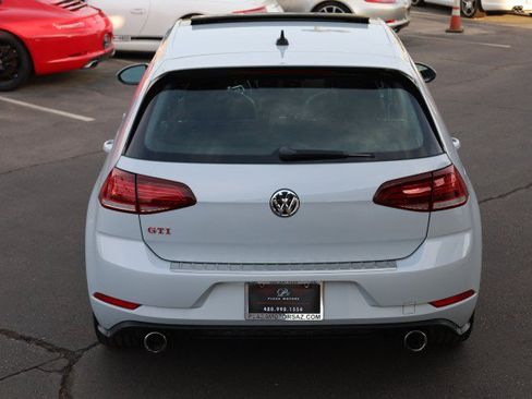 Used 2020 Volkswagen GTI SE FWD image 15