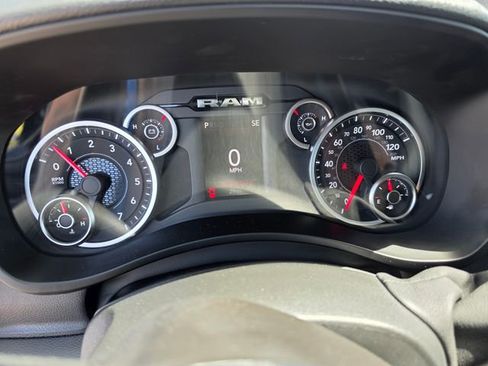 Used 2026 RAM 2500 Tradesman AWD/4WD image 12