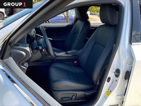 Certified 2024 Lexus IS 300 w/ Comfort Package image 6