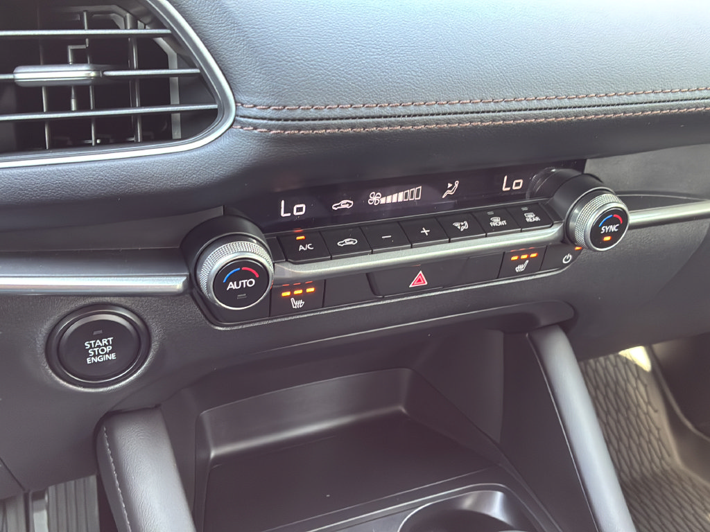 New 2026 MAZDA MAZDA3 s FWD image 30