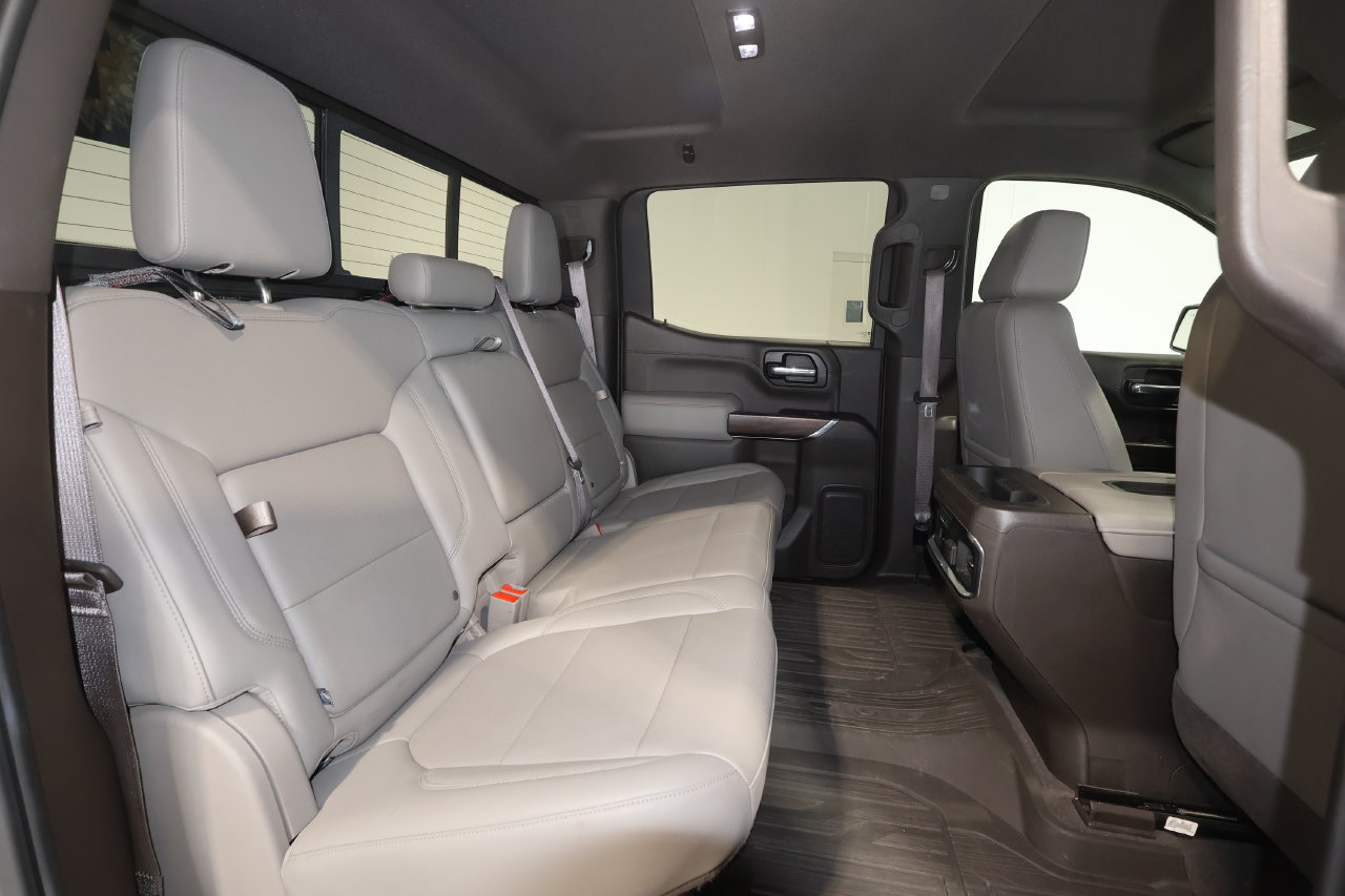 Used 2019 GMC Sierra 1500 SLT w/ SLT Premium Package AWD/4WD image 16