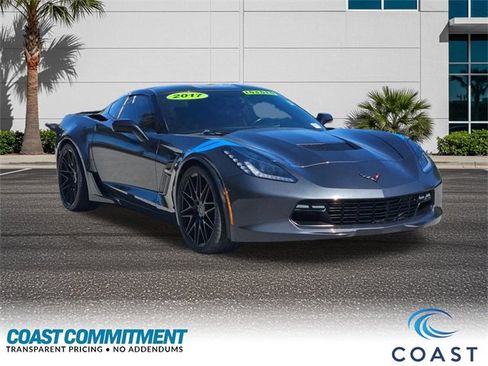 Used 2017 Chevrolet Corvette Grand Sport w/ Carbon Flash Badge Package image 3