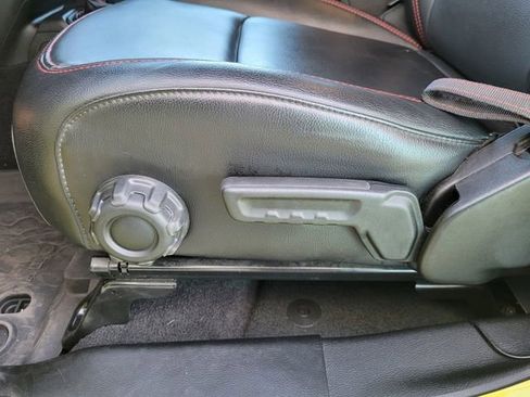 Used 2023 Jeep Gladiator Rubicon w/ Trailer Tow Package image 13