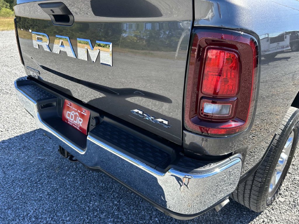 Used 2026 RAM 2500 Big Horn AWD/4WD image 19