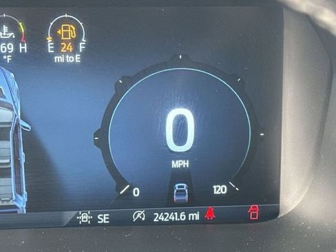 Used 2025 Ford F150 XLT w/ Equipment Group 301A Standard image 15