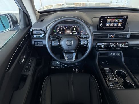 Used 2023 Honda Pilot Elite image 21