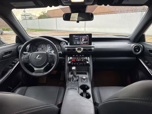 Used 2022 Lexus IS 300 w/ Accessory Package RWD image 11