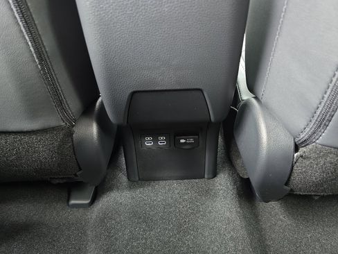 New 2026 Toyota Prius Plug-In Hybrid image 19