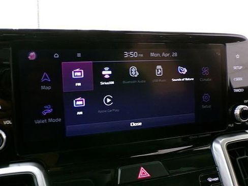 Used 2022 Kia Sorento S image 40