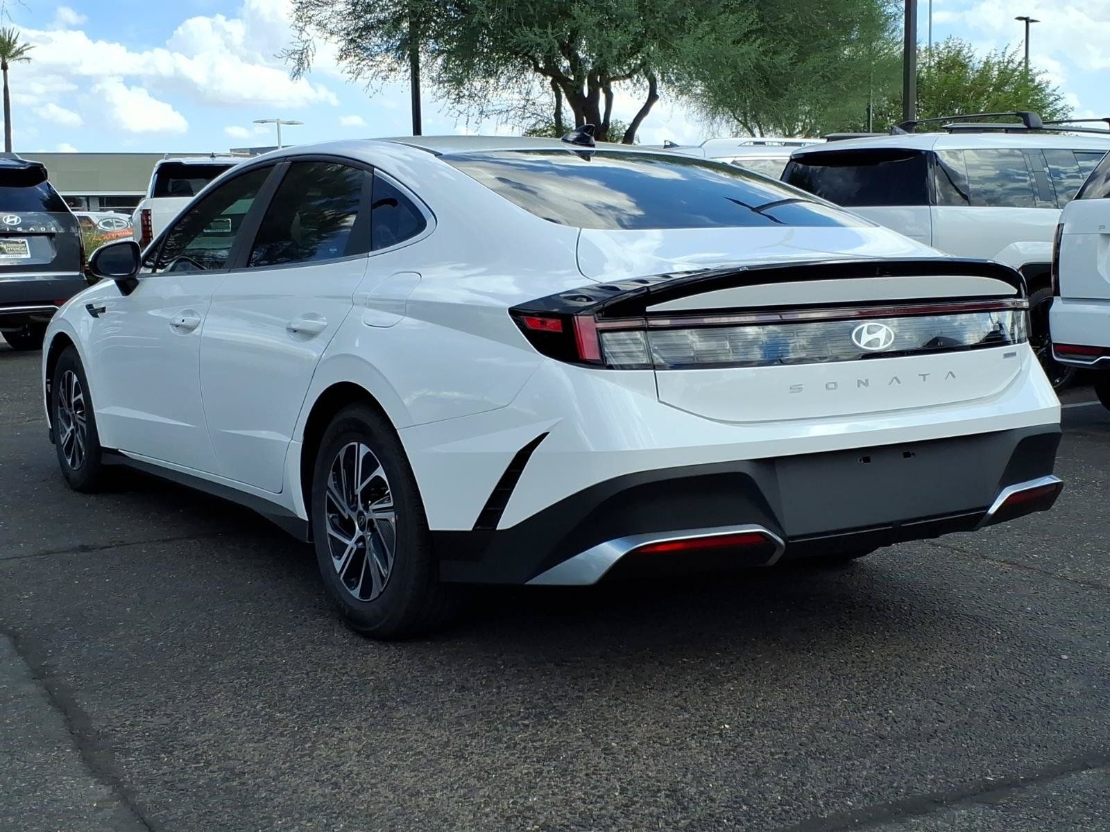 New 2026 Hyundai Sonata Blue FWD image 3