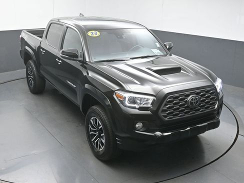 Used 2023 Toyota Tacoma TRD Sport w/ Advanced Technology Package AWD/4WD image 38