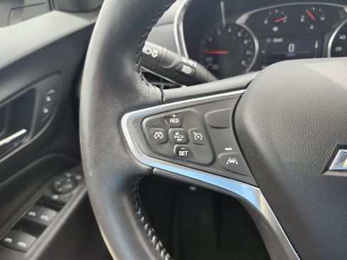 Used 2022 Chevrolet Equinox LT FWD image 15