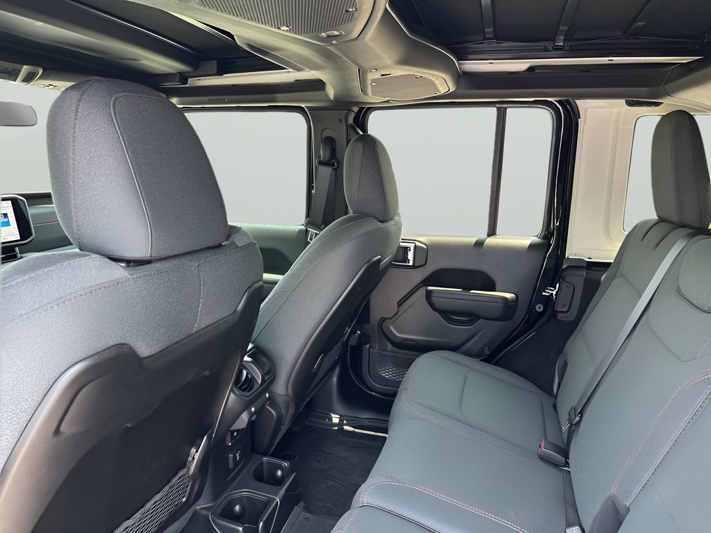 New 2025 Jeep Wrangler Unlimited Rubicon w/ Safety Group AWD/4WD image 38