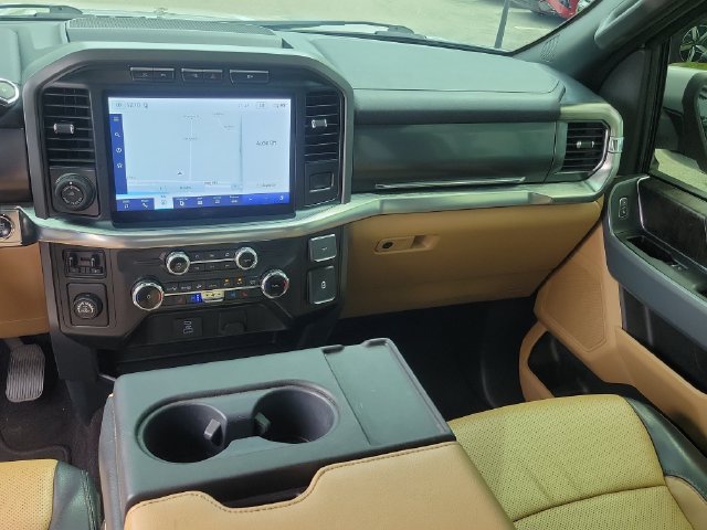Used 2022 Ford F150 Lariat w/ Tow Technology Package RWD image 15