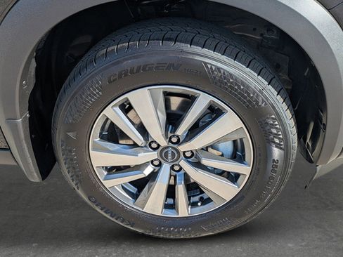 New 2026 Nissan Pathfinder SL FWD image 9