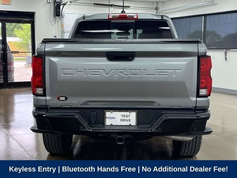 Used 2025 Chevrolet Colorado Z71 AWD/4WD image 7