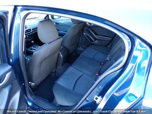 Used 2014 MAZDA MAZDA3 i Sport image 18