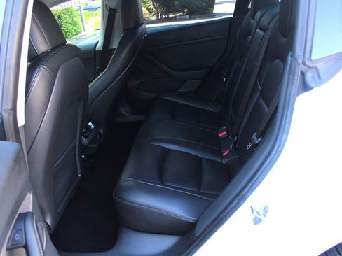Used 2023 Tesla Model 3 Standard Range RWD image 23