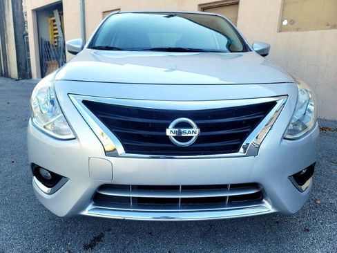 Used 2018 Nissan Versa SV w/ SV Special Edition Package image 13