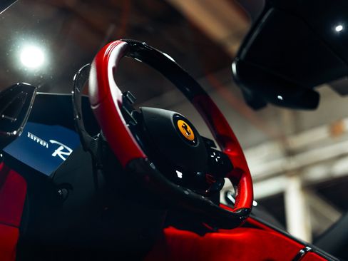 Used 2022 Ferrari Roma RWD image 96