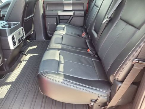 Used 2020 Ford F150 Lariat RWD image 27