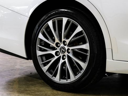 Used 2019 Lexus ES 350 w/ Premium Package image 51