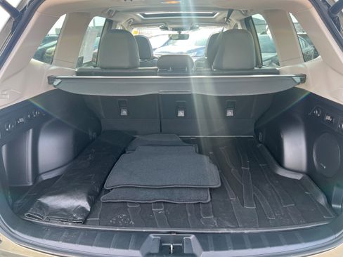 Certified 2023 Subaru Forester Limited image 11