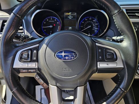 Used 2015 Subaru Outback 2.5i Limited AWD/4WD image 10