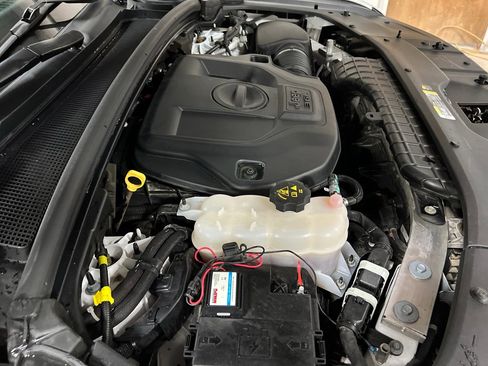 Used 2023 Jeep Grand Cherokee Overland w/ Advanced Protech Group III image 33