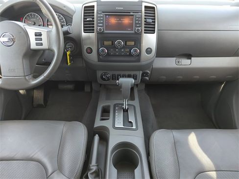Certified 2019 Nissan Frontier SL image 26