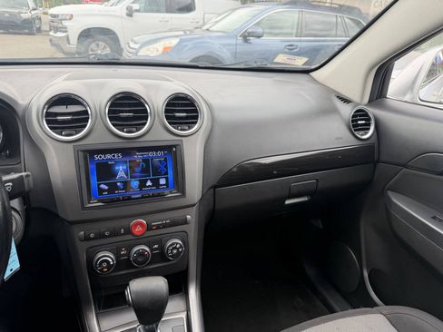Used 2013 Chevrolet Captiva Sport LT FWD image 25