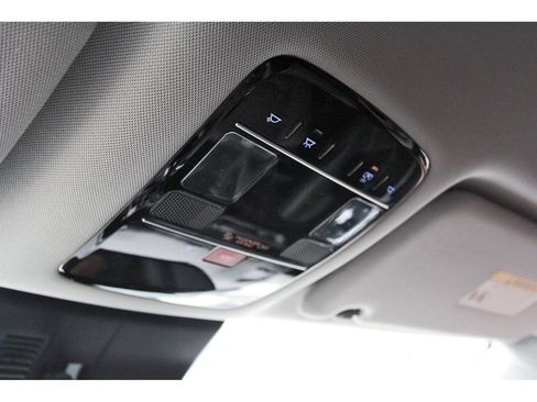 Used 2025 Hyundai Santa Fe SEL FWD image 29