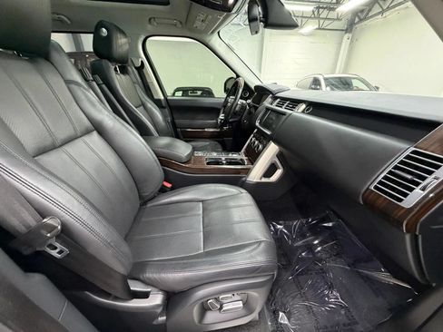 Used 2015 Land Rover Range Rover Supercharged AWD/4WD image 21