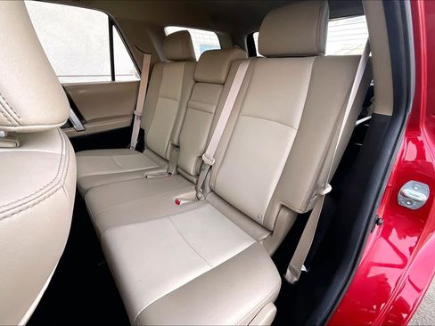 Used 2019 Toyota 4Runner SR5 Premium image 20