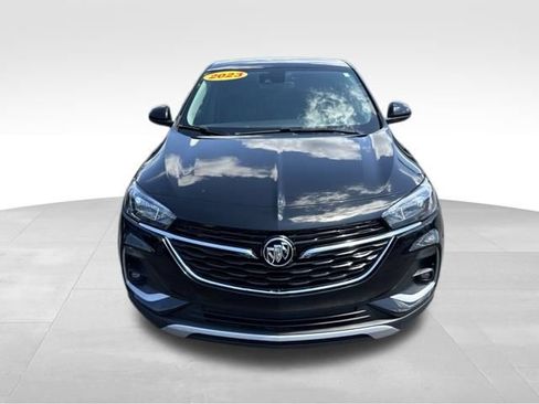 Used 2023 Buick Encore GX Preferred w/ Cold Weather Comfort Package AWD/4WD image 2