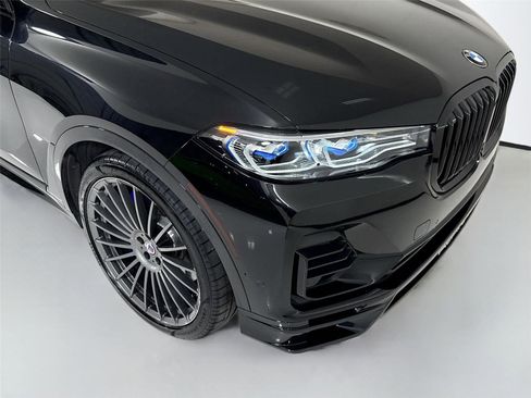 Used 2021 BMW ALPINA XB7 image 39