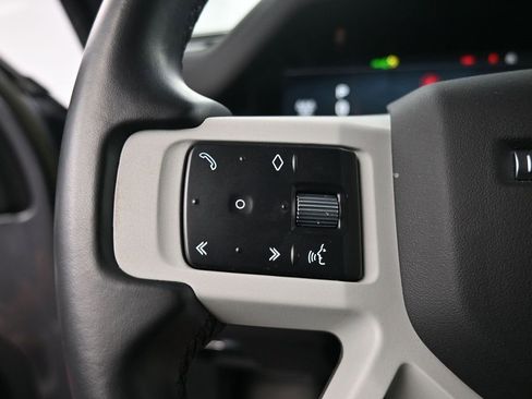 Used 2023 Land Rover Defender 110 S image 11