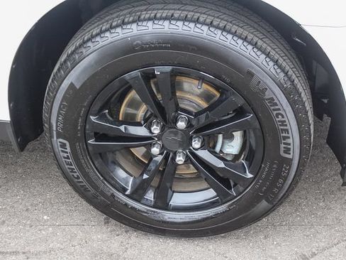Used 2017 Chevrolet Equinox LS FWD image 13