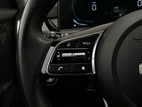 Used 2025 Kia Seltos S image 35