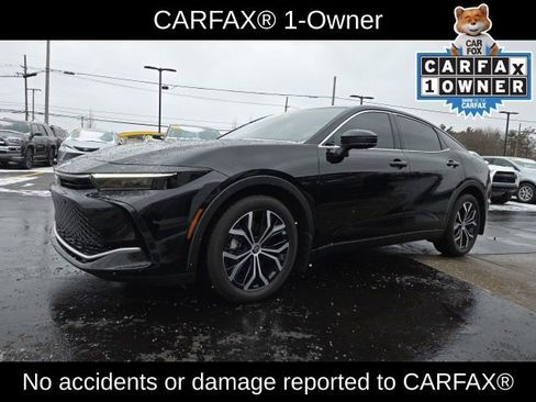 Used 2026 Toyota Crown XLE image 3