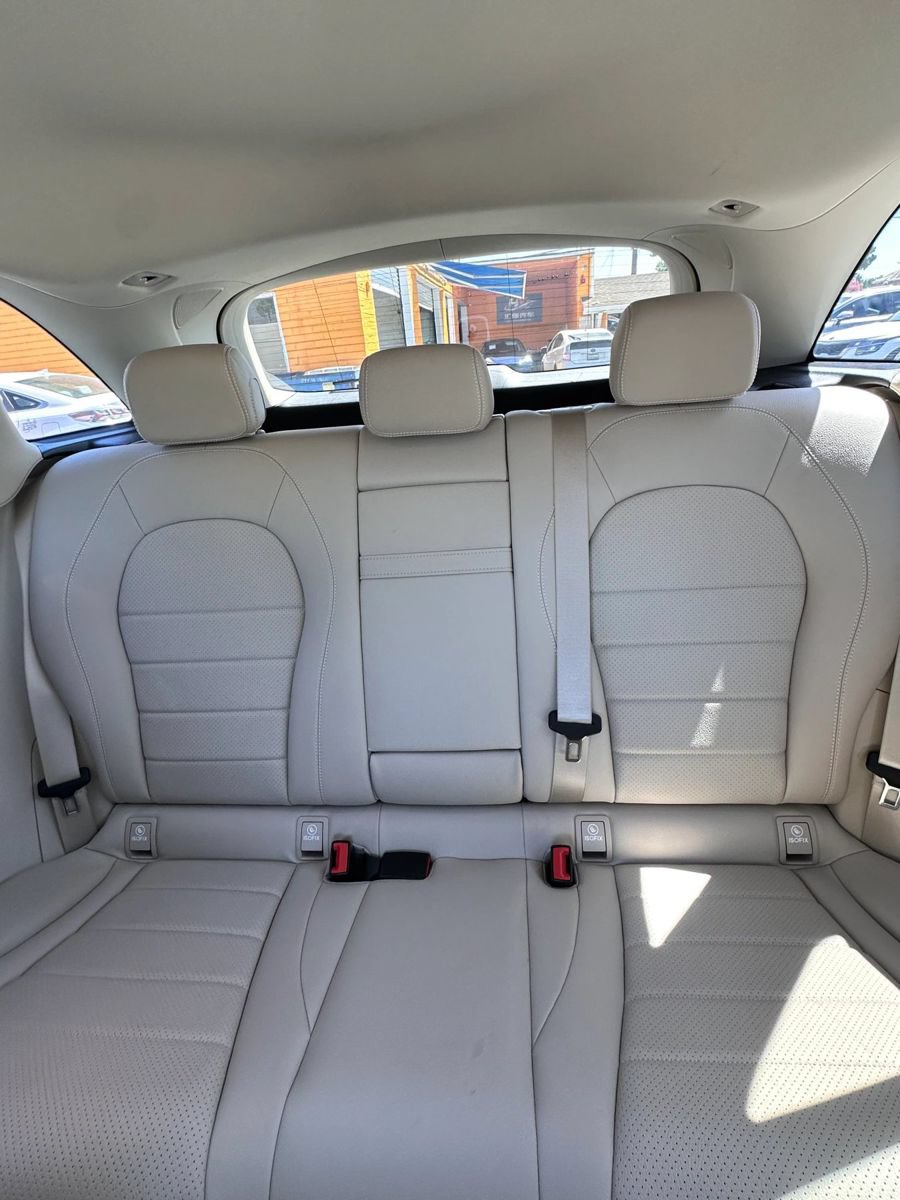 Used 2022 Mercedes-Benz GLC 300 image 8