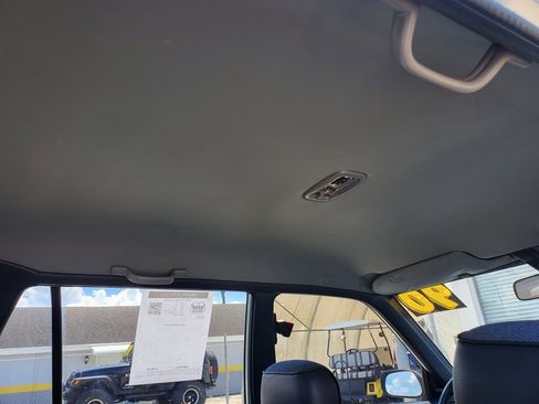 Used 1990 Toyota Corolla Deluxe image 29