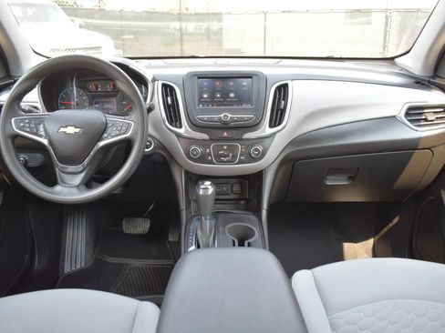 Used 2020 Chevrolet Equinox LS AWD/4WD image 13