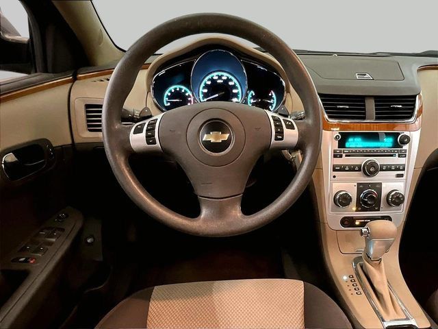 Used 2010 Chevrolet Malibu LT w/ Power Convenience Package FWD image 6